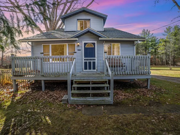 3099 Grant St, Coleman, MI 48618