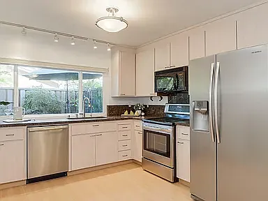 123 Pine Wood Ln — Photo 1