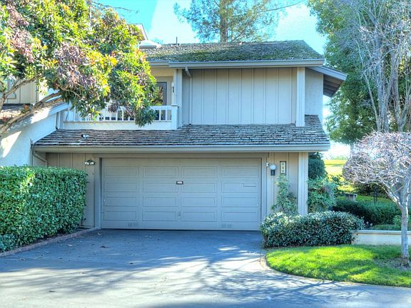 2nd image of 660 Sand Hill Cir #660