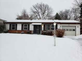 359 Alfonso Dr, Rochester, NY 14626