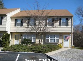 29 Founders Vlg, Clinton, CT 06413