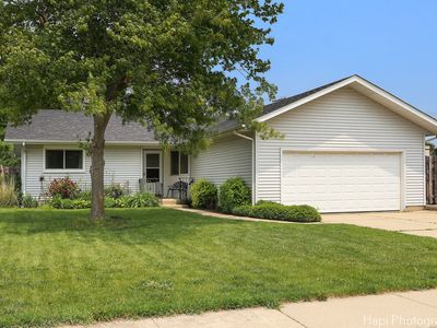 4008 W Lillian St, McHenry, IL, 60050