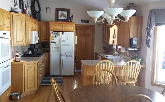 4th image of 6200 Glacier Dr