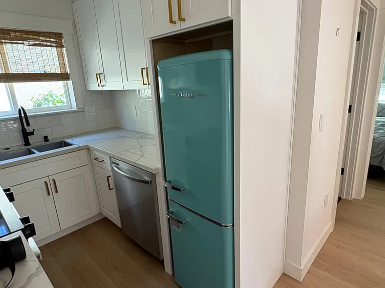 870 Cinnabar St #2 — Photo 4