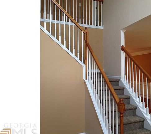 5th image of 2430 Village Centre Dr