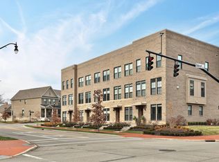 910 Williams Ave, Grandview Heights, OH 43212