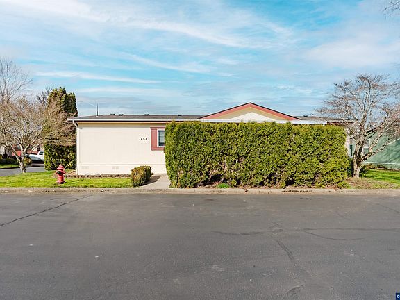 3rd image of 7453 Kayla Shae Loop NE