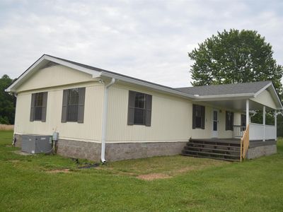 1894 Mosley Ferry Rd, Chapmansboro, TN, 37035