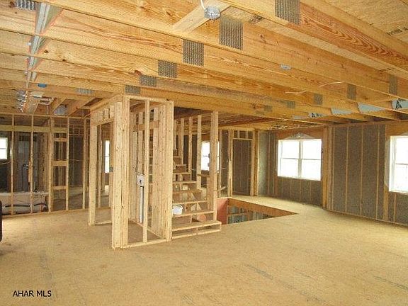 4th image of 5229 Diehl Way