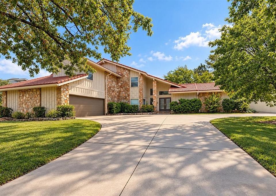 1st image of 3021 Raintree Rd