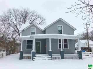 115 4th Ave SW, Le Mars, IA 51031