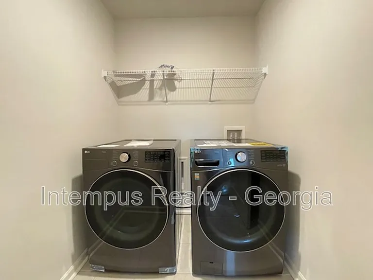 44 Garnet Dr — Photo 22