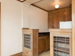 411 N 63rd St APT 304, Seattle, WA 98103