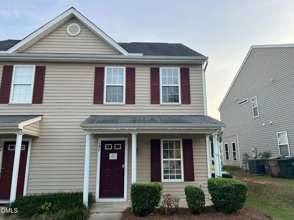 137 Buchanan Ln, Clayton, NC 27527