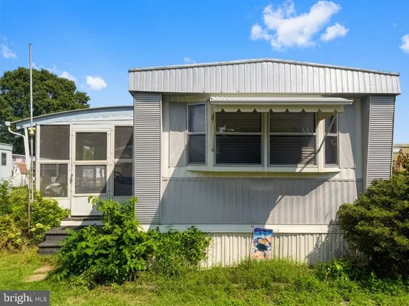 38067 Dove Rd, Ocean View, DE 19970