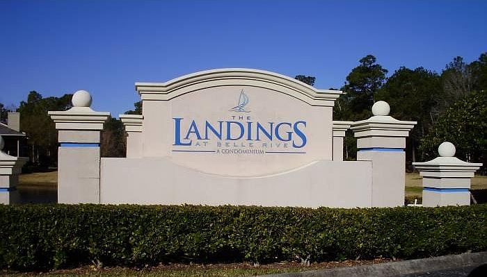 Landings at Belle Rive