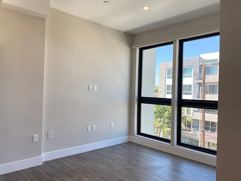 Cielo Noho — Photo 75