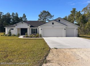14473 Cedarwood Ave, Weeki Wachee, FL 34614