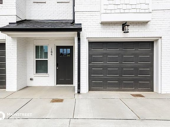 4th image of 176 Noble Park Cir