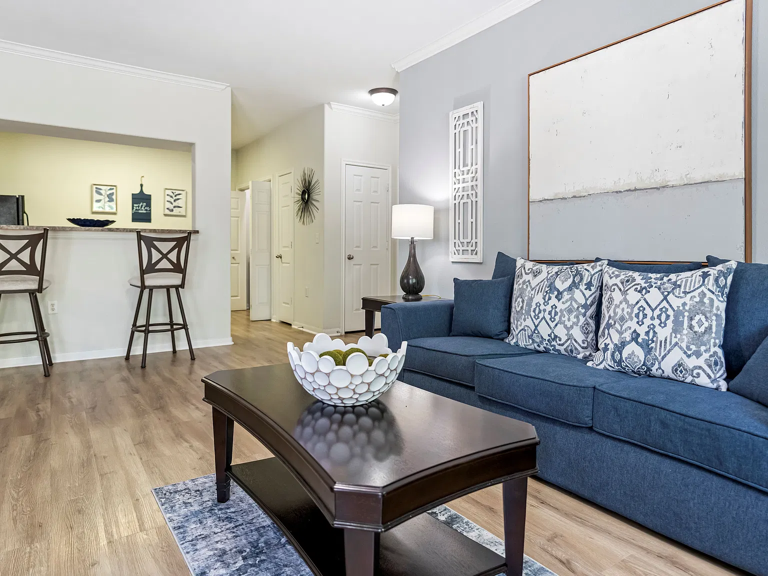 Montecristo Apartments — Photo 4