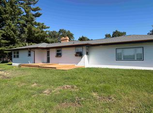 2259 Glasgow Rd, Fairfield, IA 52556