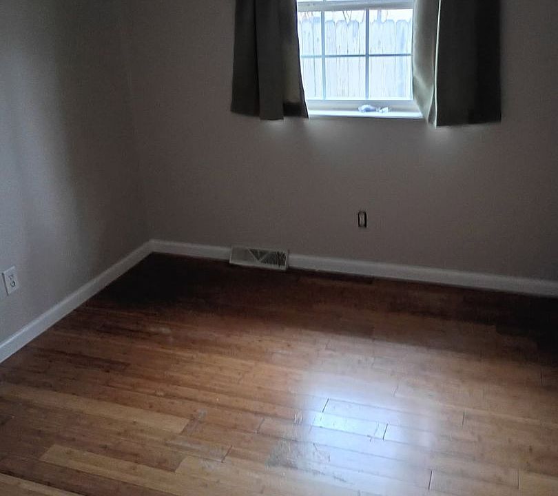 1st image of 3246 Kilarney Dr