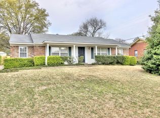 1466 Vicksburg Dr, Southaven, MS 38671