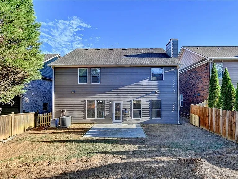 522 Suwanee Oaks Dr — Photo 52