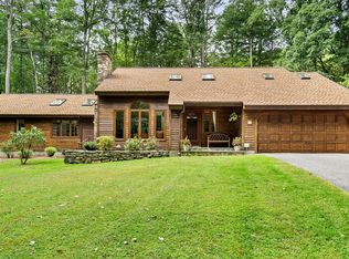 11 Muddy Brook Cir, Great Barrington, MA 01230