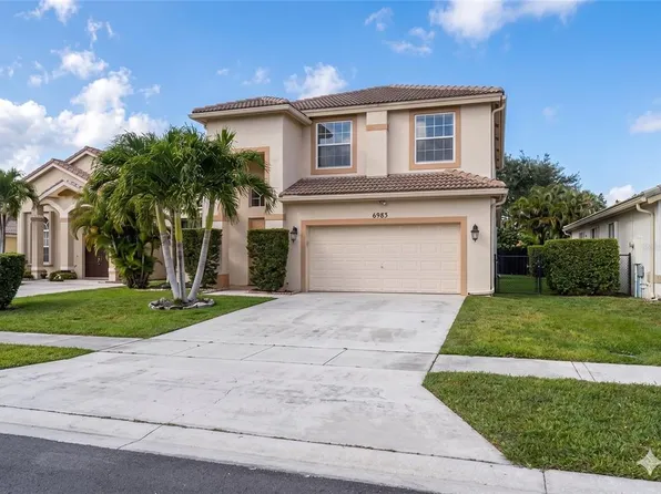 11483 Beacon Pointe Ln, Wellington, FL 33414