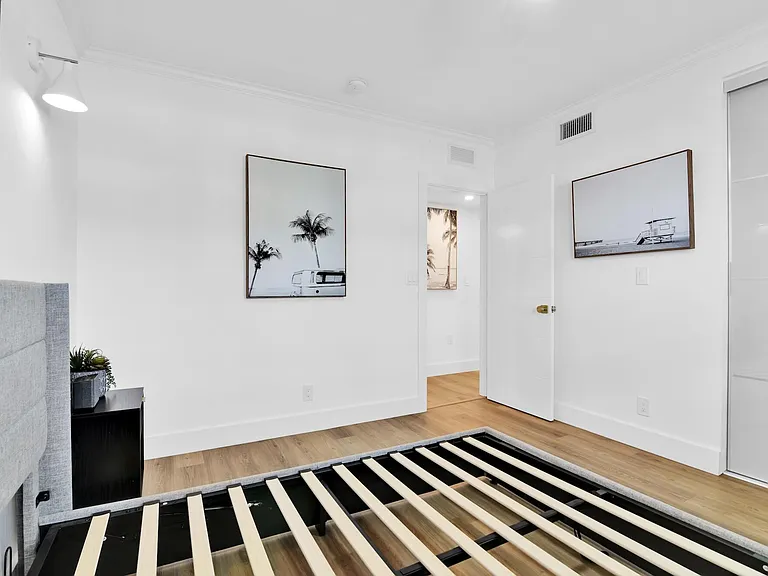 2800 NE 30th Ave #11C — Photo 49