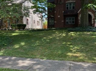 4333 Chester Dr, Youngstown, OH