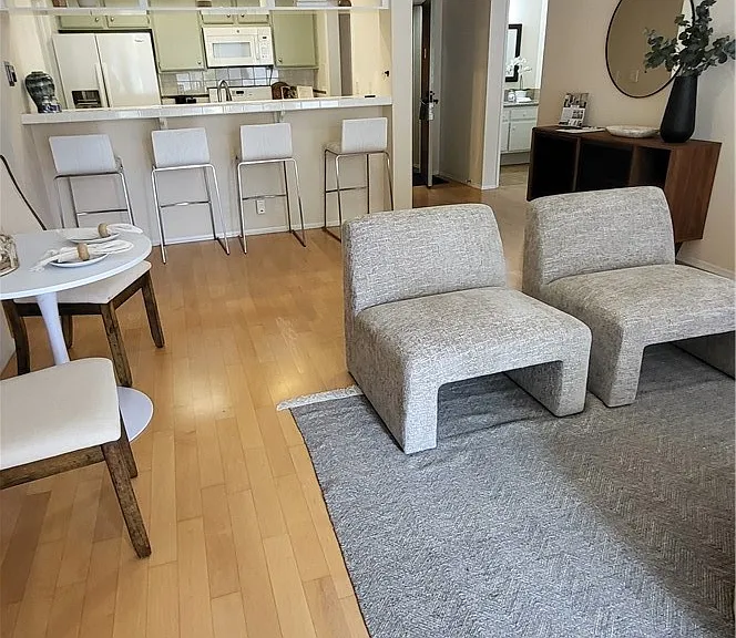 2571 Plaza Del Amo #109 — Photo 5