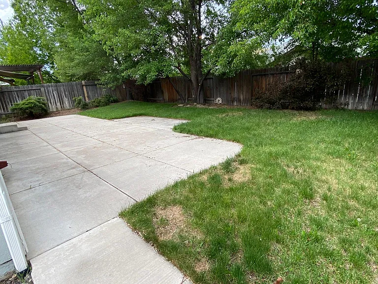 7575 Michaela Dr — Photo 13