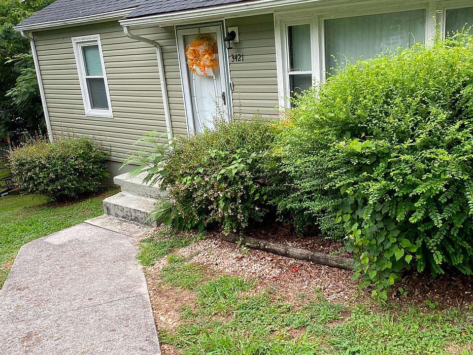 1st image of 3421 Skyline Dr