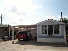1st image of 132 Cedar Ave
