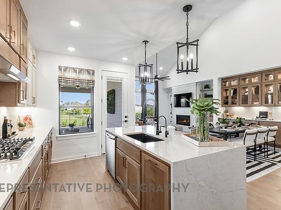 7th image of this home