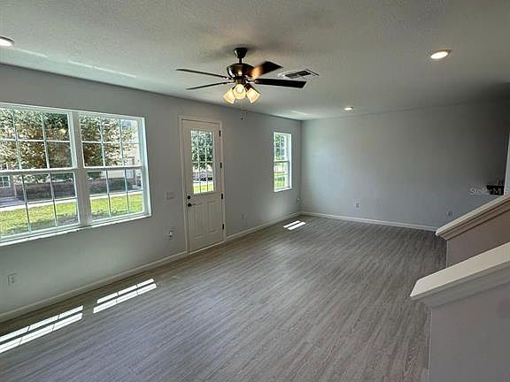 2nd image of 112 HOLLY VILLAGE DRIVE