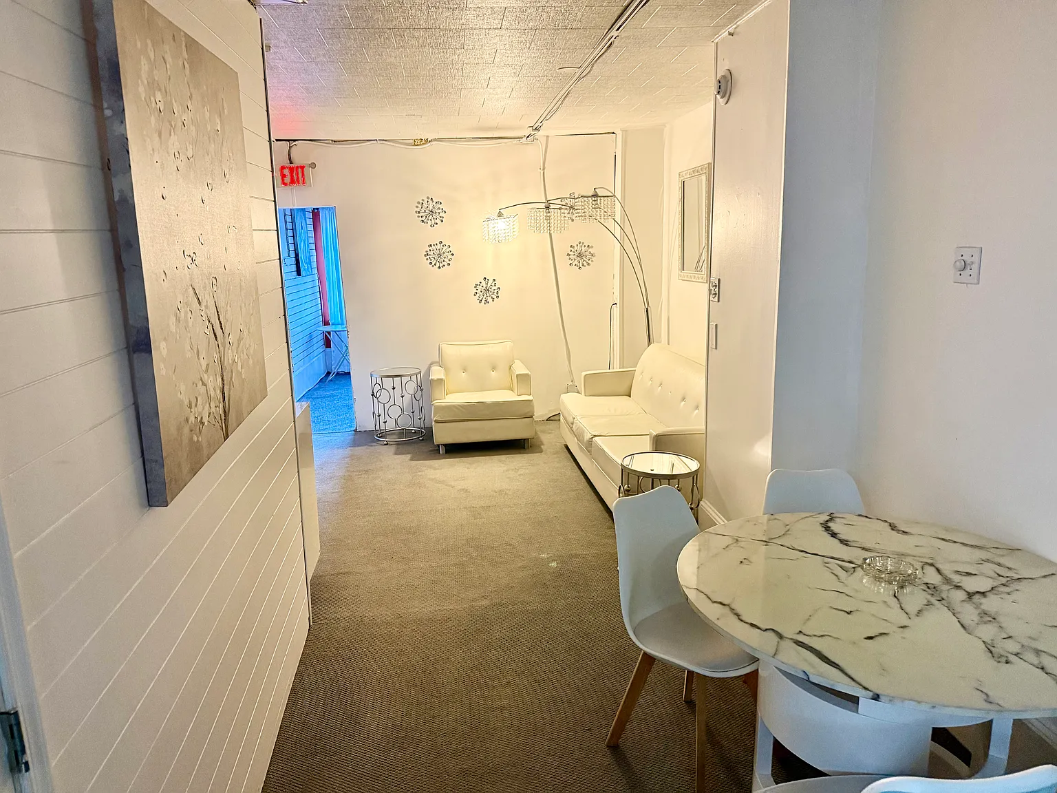 1 bed, 1000 sqft, $2,000 — Photo 2