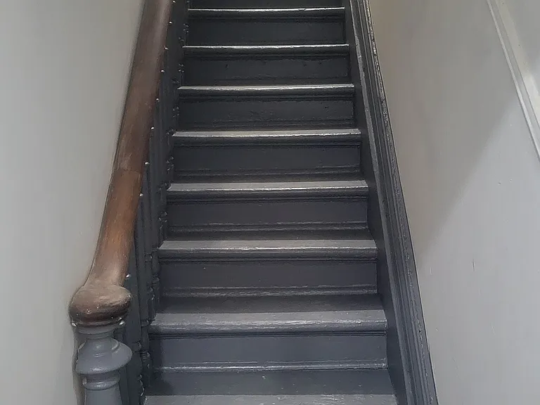 stairs to 2nd floor