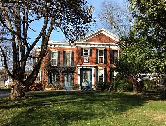 2nd image of 616 E Main St