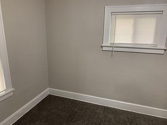 5th image of 10800 Shale Ave