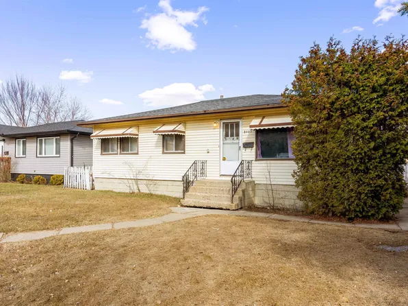 9007 149th St NW, Edmonton, AB T5R 0A5
