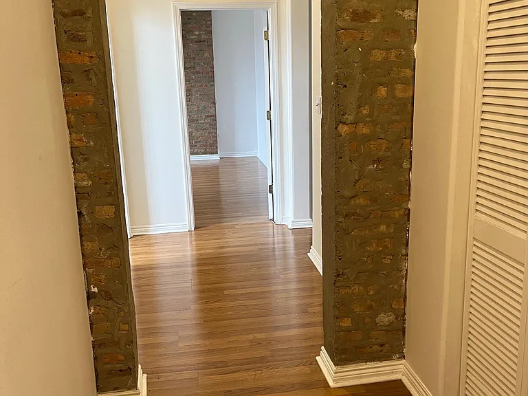 2200 W Monroe St #3 — Photo 19