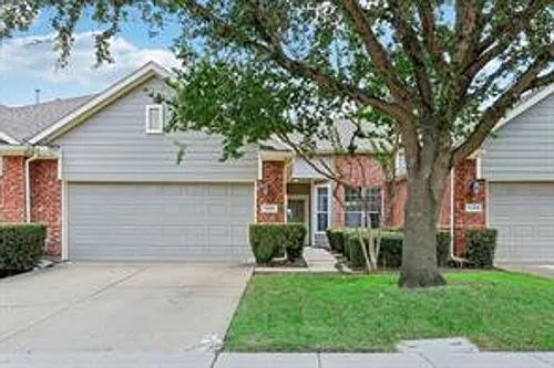 7201 Rembrandt Dr Photo 1