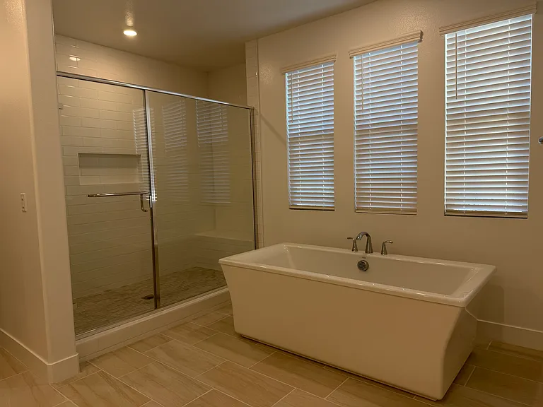 687 Guy Turner Dr — Photo 16