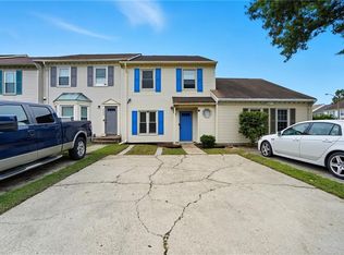 4741 Woods Edge Rd, Virginia Beach, VA 23462