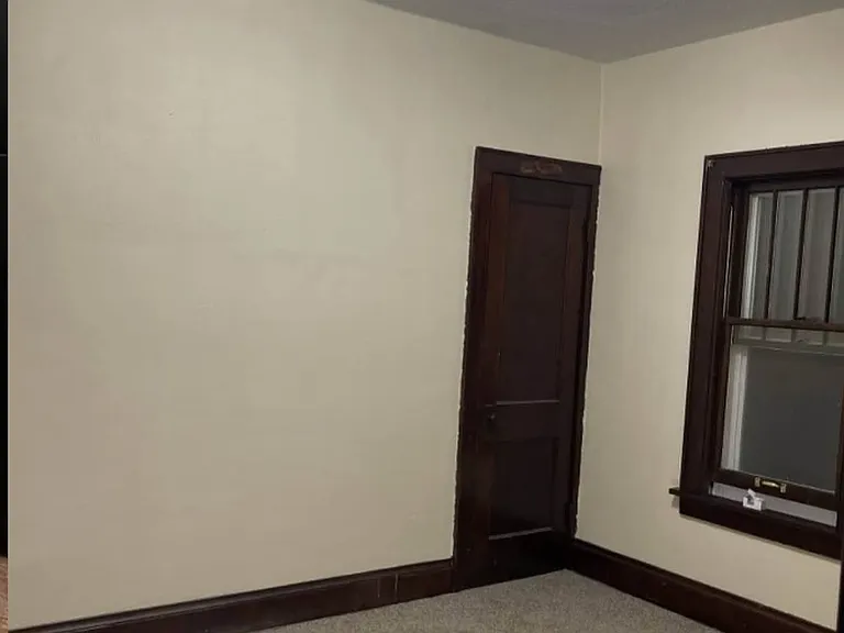 6621 25th Ave — Photo 6