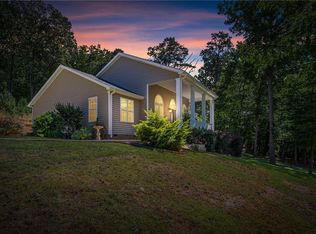 1490 W Lake Dr, Asheboro, NC 27205