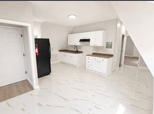 50 Halstead St #3L, Newark, NJ 07106